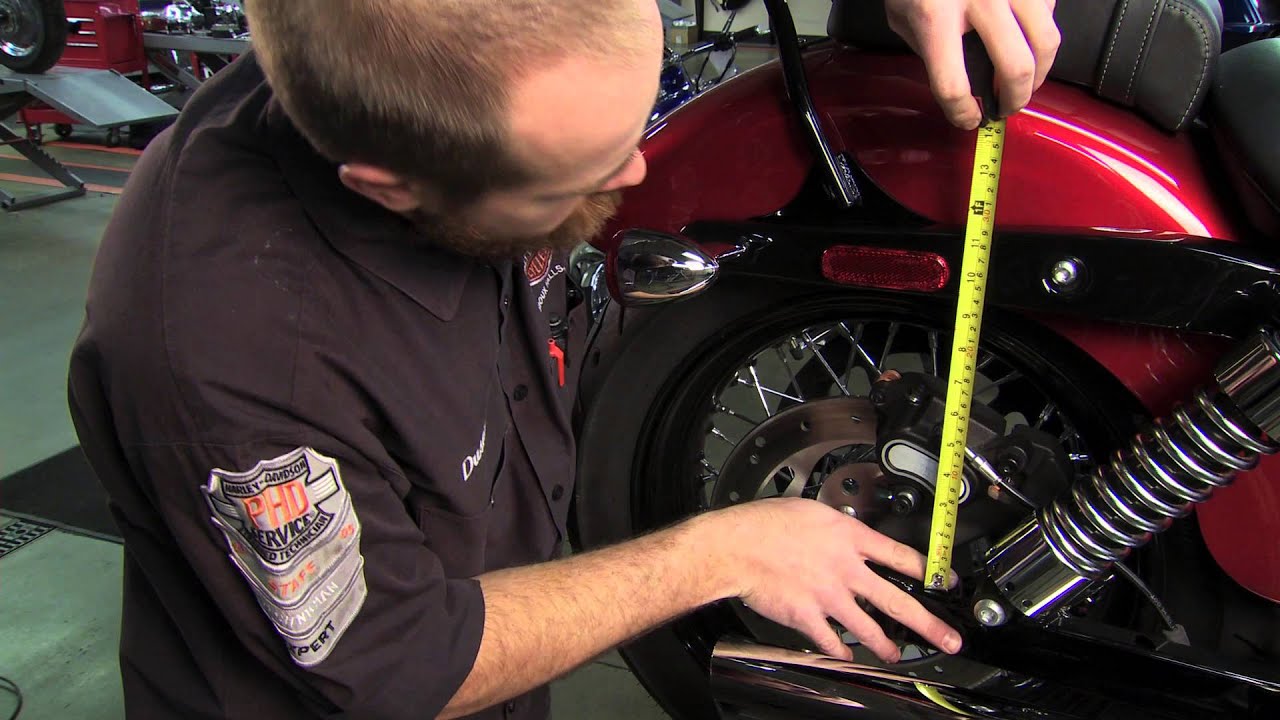 How Do You Adjust The Rear Shocks On A Harley Davidson