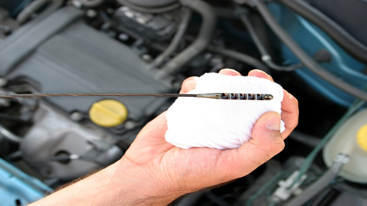 How Often Should You Check The Oil Dipstick