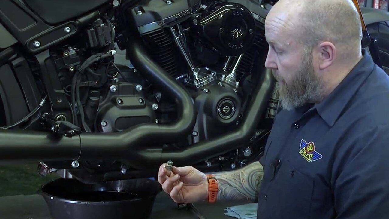How To Increase The Transmission Oil Capacity Of Your Harley