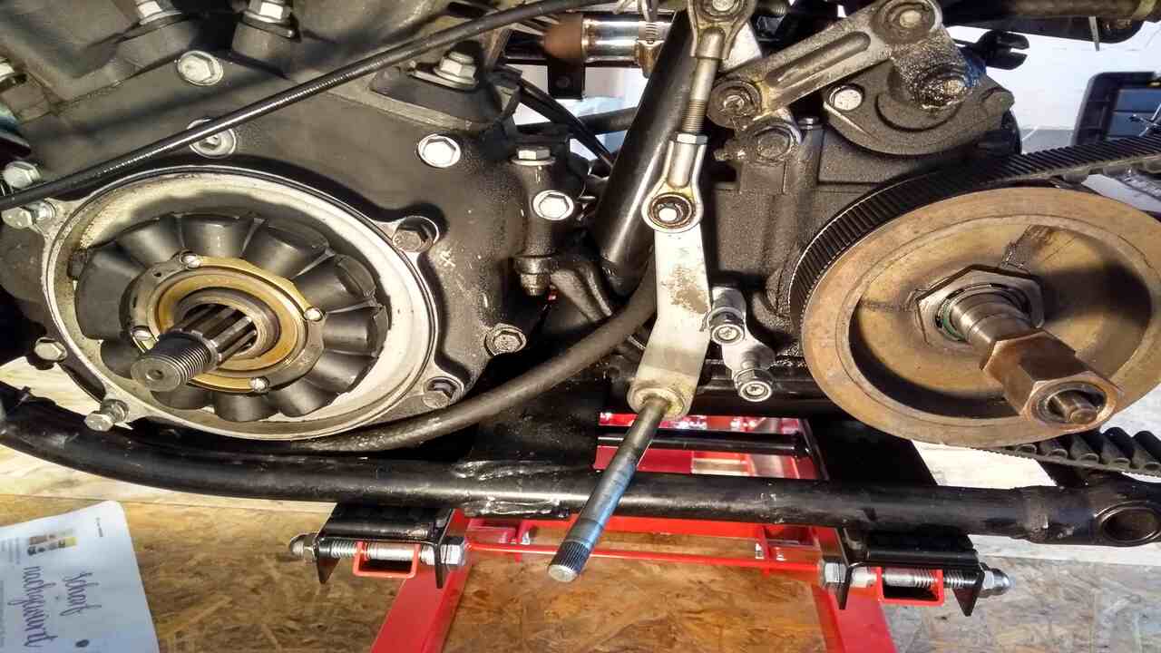 Leaky Transmission Oil Problems