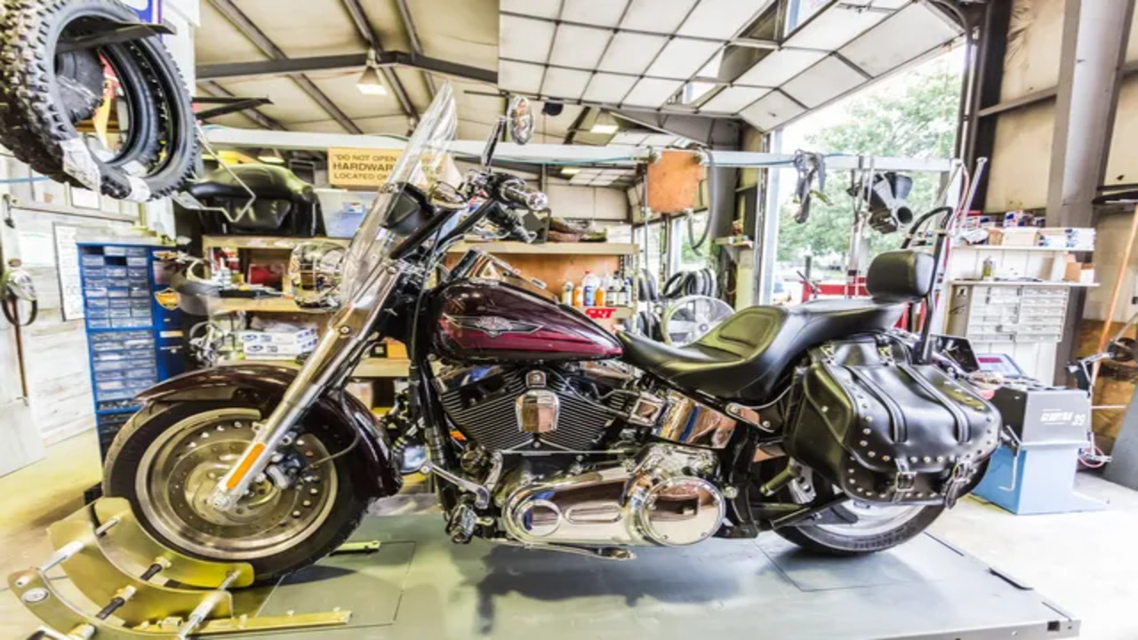 Quick Solutions To Common Harley Davidson Transmission Problems