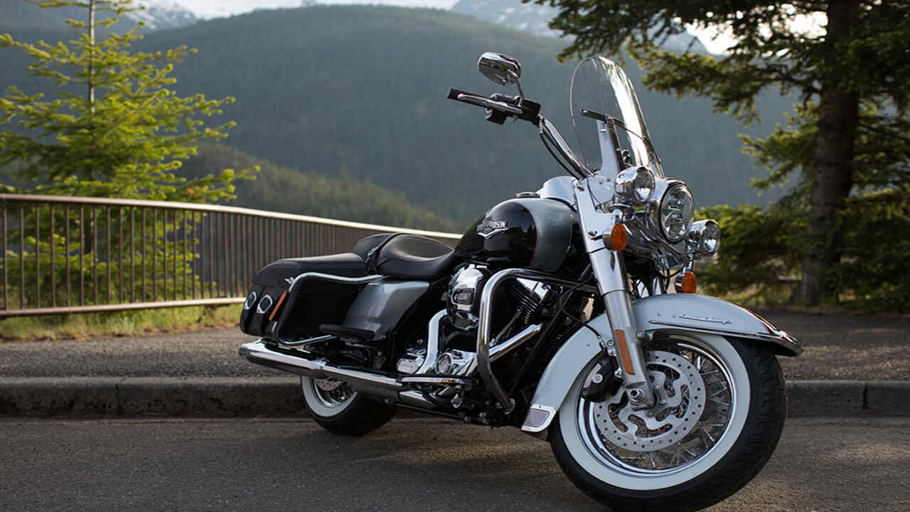 Types Of Backrests Available For Road King Classic