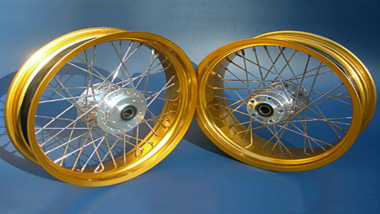 Chrome 5-spoke Cast Wheels