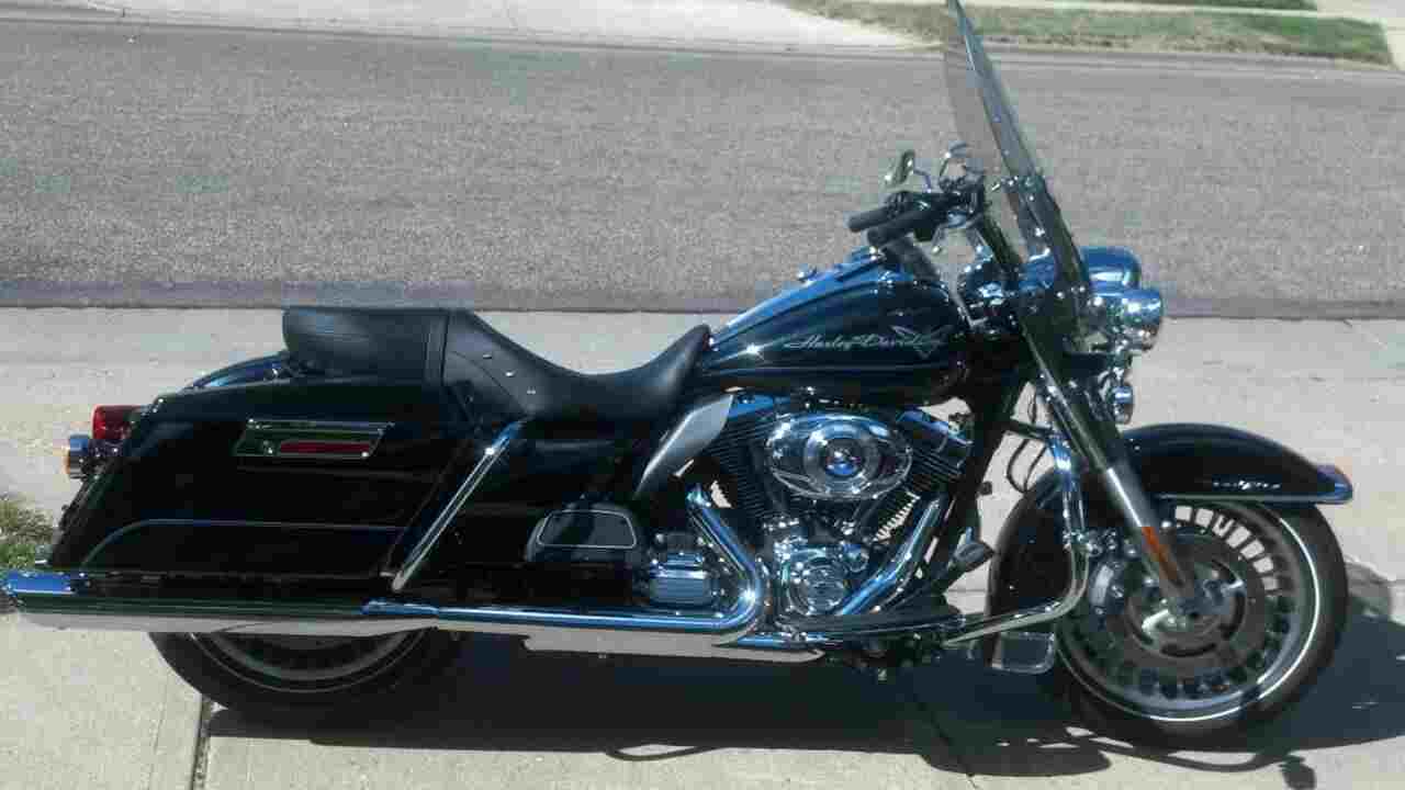 About Road King Classic Windshield