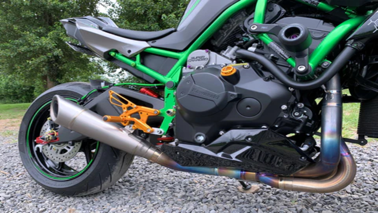 Benefits Of Using The Right Exhaust System For Motorcycles