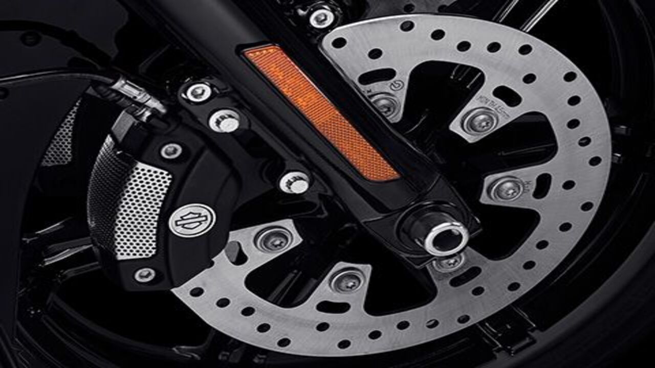 Reflex™ Linked Brembo® Brakes With ABS