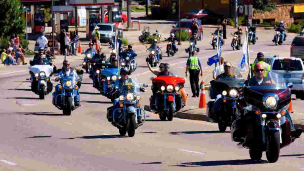 Bikes Blues & BBQ Motorcycle Rally Fayetteville Arkansas - Pro Guide