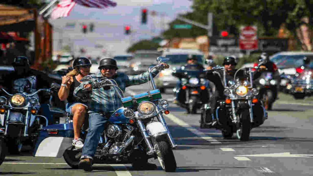 Bikes Blues & BBQ Motorcycle Rally Fayetteville Arkansas - Pro Guide