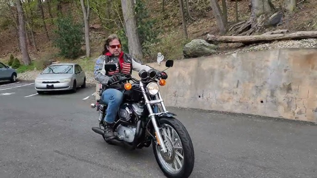 Riding Experience On Harley Sportster Xl1200s